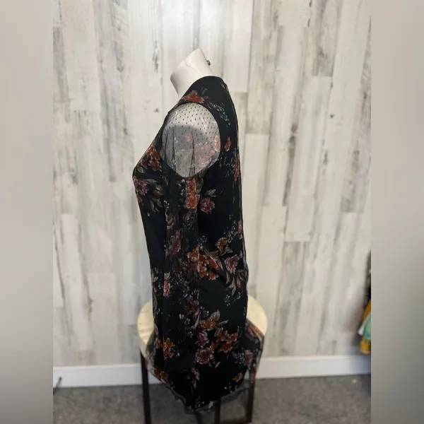 Floral Mesh Sleeve Top Medium Black Sheer Long Sleeve Blouse Lightweight - Image 2