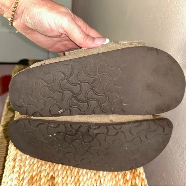 Birkenstock top Arizona, two strap Women's Sandals - Taupe Suede - Image 6
