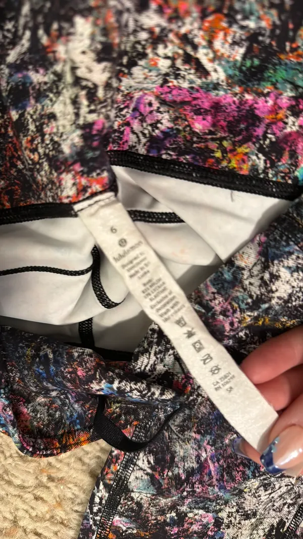 Lululemon Leggings - Image 3
