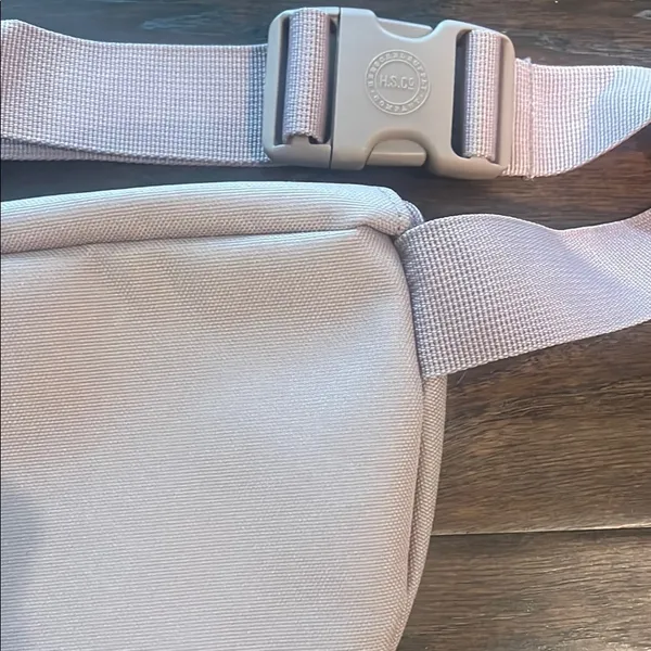 Herschel Belt Bag - Image 5