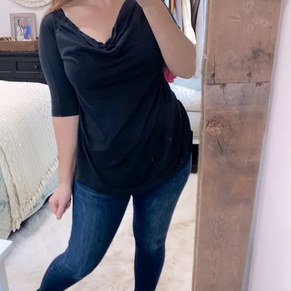 Garnett hill black top size small - Image 3