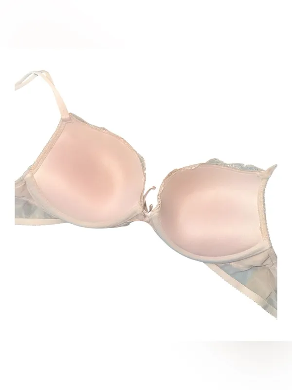Victoria’s Secret BLING Very Sexy Push Up Bra! - Image 6