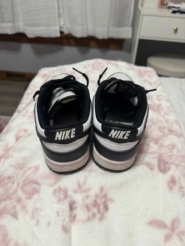 Women’s Nike dunks - Image 3