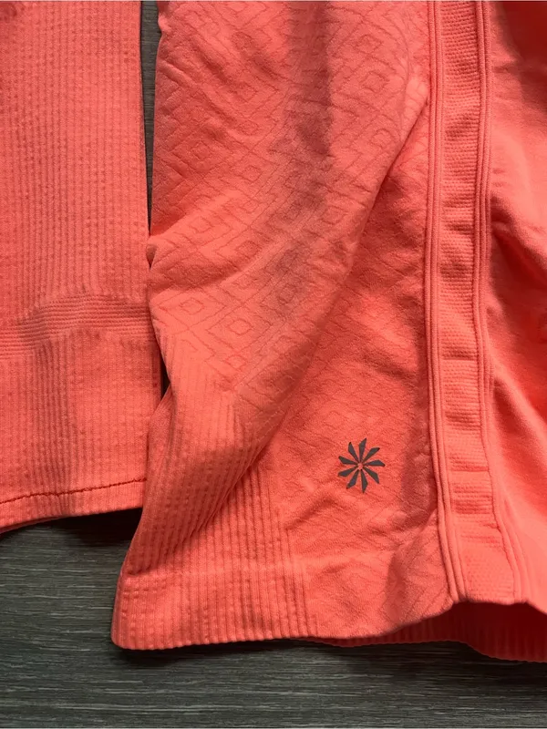 NEW Athleta Orange Fitted Long Sleeve Quarter Zip Active Workout Gym Shirt S - Image 3