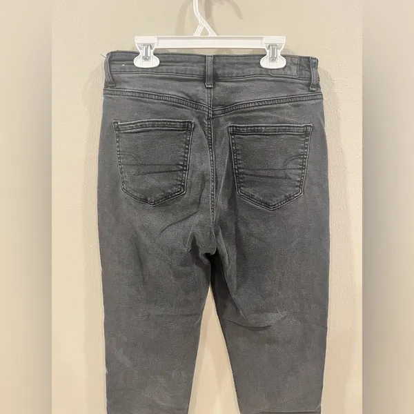 American Eagle 6 Regular Dark Denim Stretch Jeans - Image 3