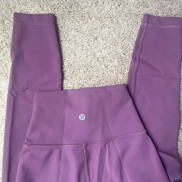 lululemon leggings size 0 - Image 2