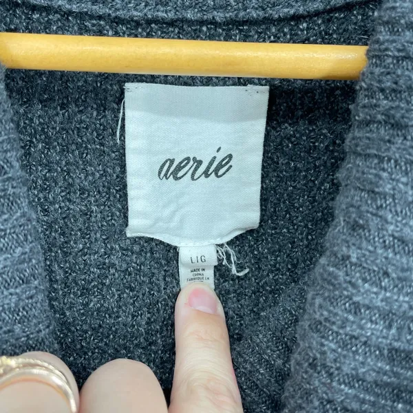 Aerie Gray Waffle Knit Mock‎ Neck Zipper Pullover Sweater Women's Large Cozy - Image 3