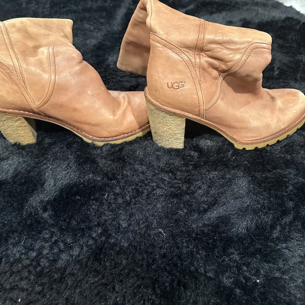 UGG Brown Leather "Josie" Pull On Boots - S/N 1001643 - US 7 EU 38 - Image 7