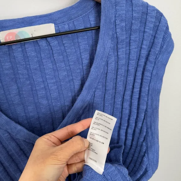 Free People Large Veda Long Sweater Vest Blue Iris Beach Resort Vacation Relaxed - Image 2