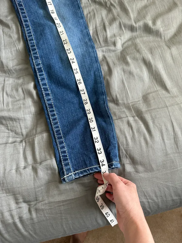True Religion Size 25 - Image 8