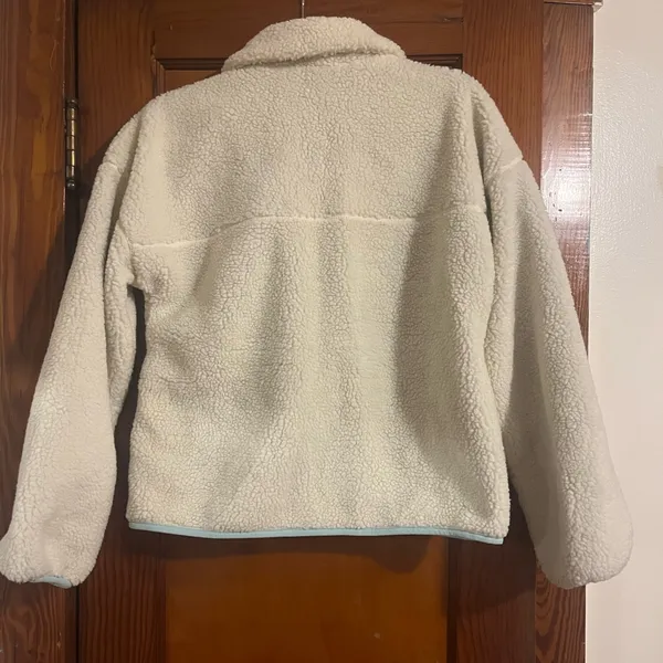Y2K style GAP Cream Classic Sherpa Jacket - Image 3
