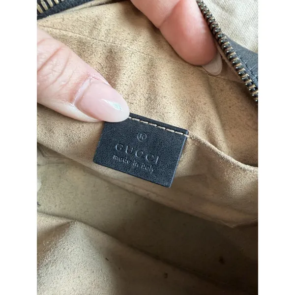 Gucci Crossbody Bag Womens Small Black Leather GG Marmont Camera Made In Italy - Image 13