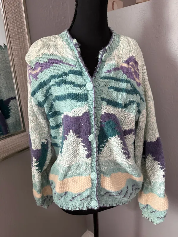 Heirloom Collectibles VTG Heirlooms Hand Knit Wool Blend Cottagecore Grannycore Cardigan Large. - Image 2