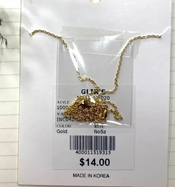 Gold Cowboy Hat Necklace – Western Country Charm Pendant - Image 3