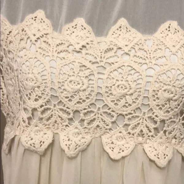 Lace short dress Size M - Image 4