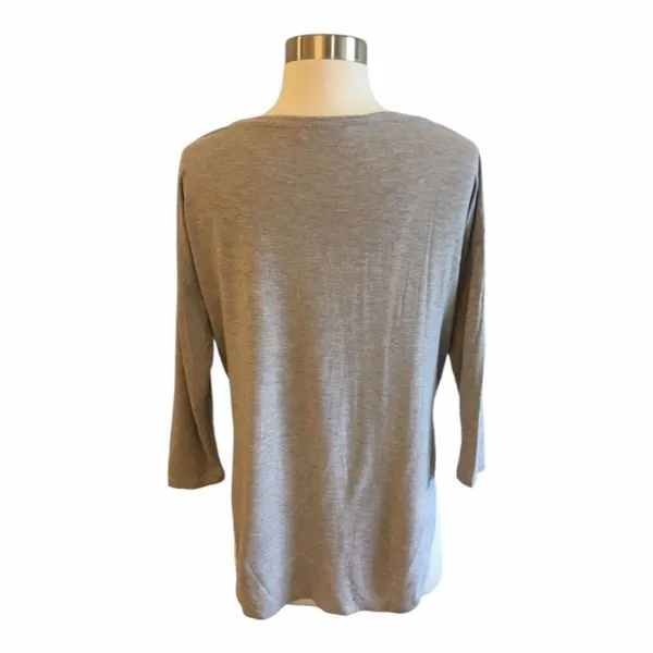 ✨Aritzia Babaton Norris Grey Sz Medium T-Shirt✨ - Image 4