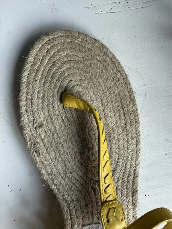 Jack Rogers Yellow Leather  Sandals Size 8.5 - Image 5