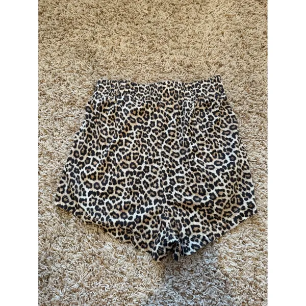 H&M Leopard Print Elastic Waist Shorts Brown Animal Print XS - Image 4