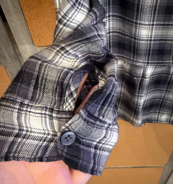 Abercrombie & Fitch Blk/White Plaid Babydoll Top Medium Soft Thin Flannel Peplum - Image 9