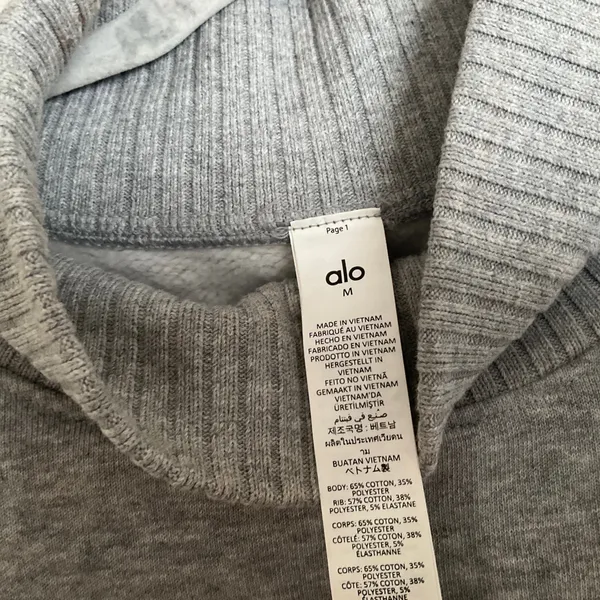 Alo Yoga Cropped Serenity Coverup Athletic Heather Grey M - Image 3