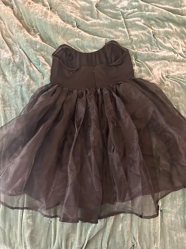 Lucy in the Sky Corset Baby Doll Dress in Black - Image 2