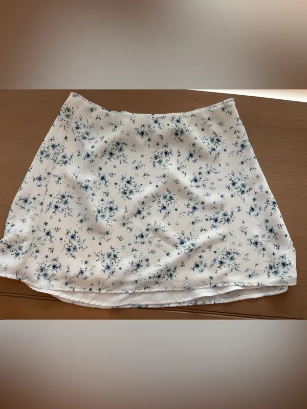Garage White Mini Skirt with blue Floral Print - Image 2
