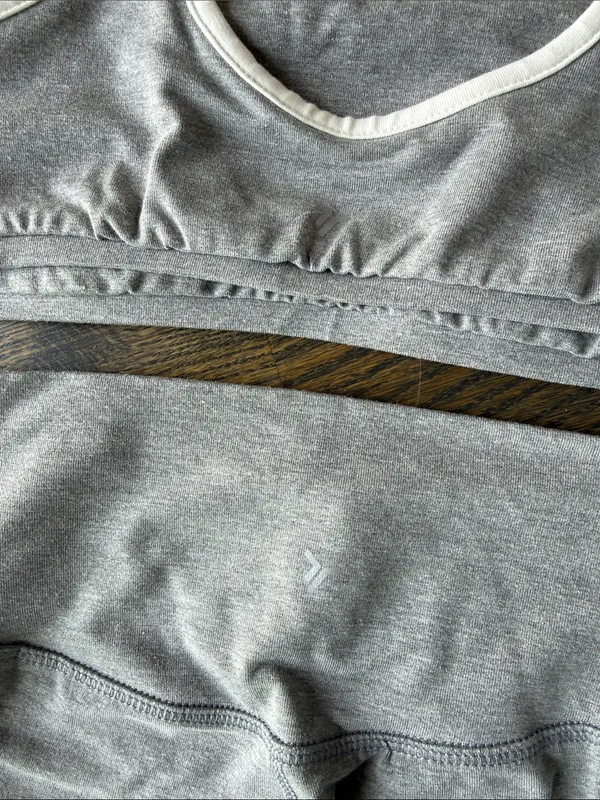 Old Navy PowerChill Side-Striped Leggings & Tank Matching Set size XS Grey NWOT - Image 8