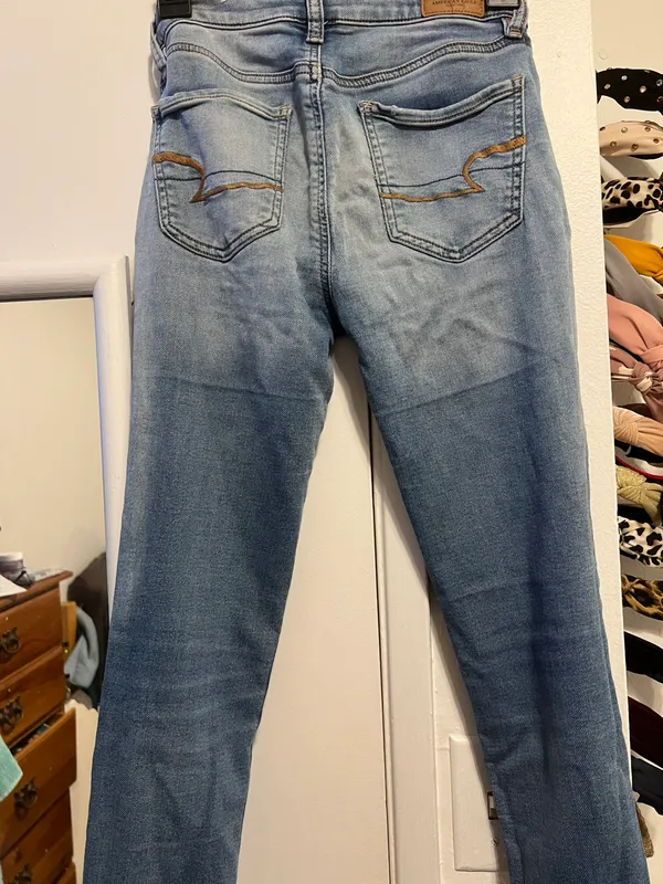 American Eagle Outfitters Skinnies - Image 2