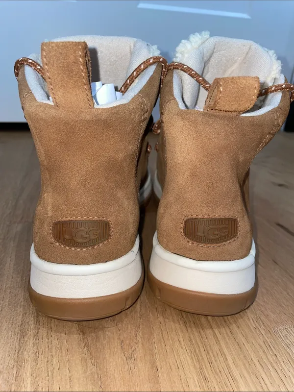 UGG Lakesider Heritage Chestnut Suede Shearling Lace-Up Ankle Boot Size 10 NWOB - Image 8