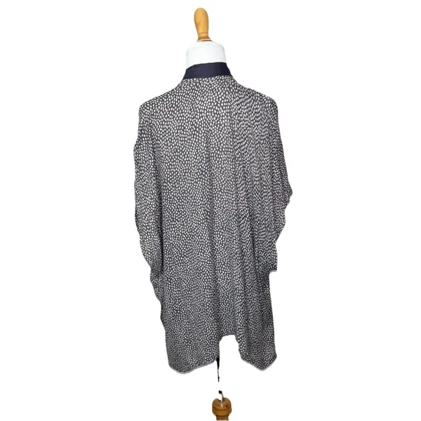 LOFT Grey Geo Print Open Front Lightweight Flowy Kimono Top Size M/L Womens - Image 3