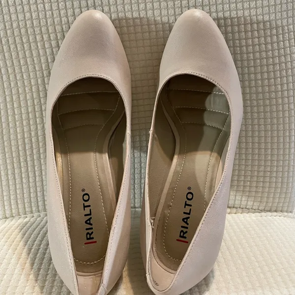 Rialto Elegant Nude Heels - Image 2