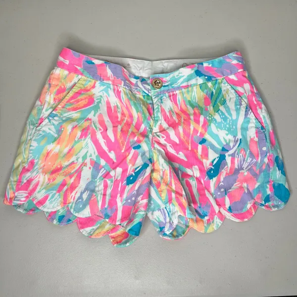 Lilly Pulitzer Scallop Shorts Size 0 - Image 2