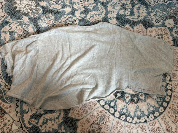 Bucketlist Cropped Oversized Crewneck Gray Size M - Image 3