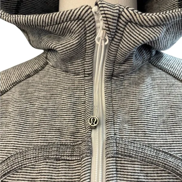 Lululemon Scuba Hoodie You Are Beautiful White Black Micro Stripe - Image 6