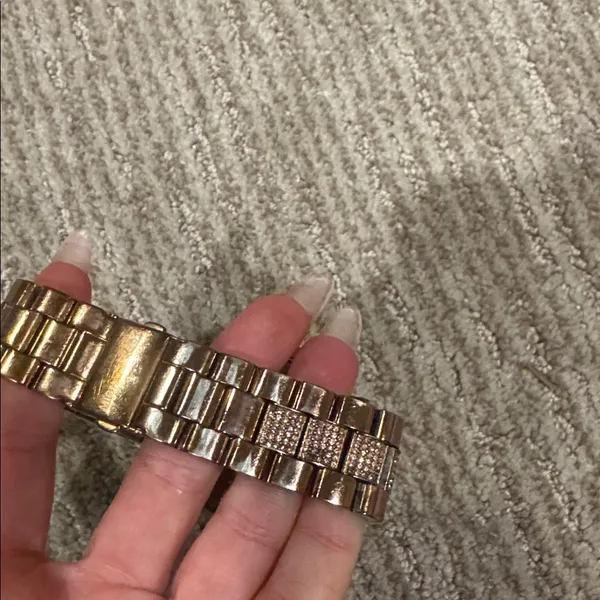 Michael Kors Rose Gold and Brown Timepiece - Image 4
