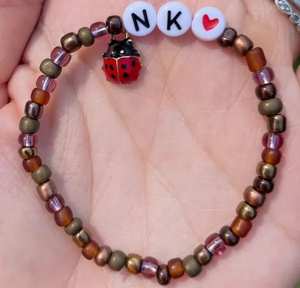 Handmade Noah Kahan charm bracelet - Image 2