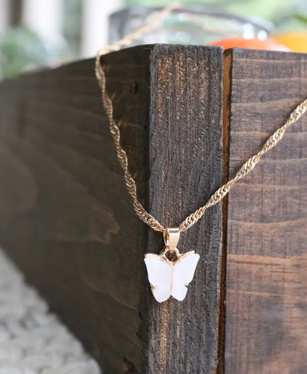 white butterfly necklace - Image 4