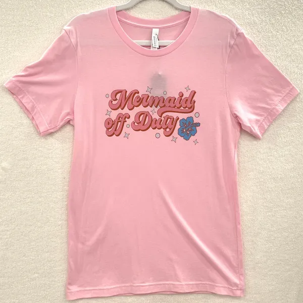 Mermaid Off Duty T Shirt M Pink Beach Graphic NWT Casual Short Sleeve Tee - Image 2