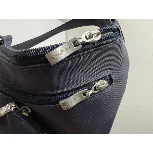Baggallini Mini Sling Crossbody Shoulder Bag Navy Blue Everyday‎ Run Walk Active - Image 10