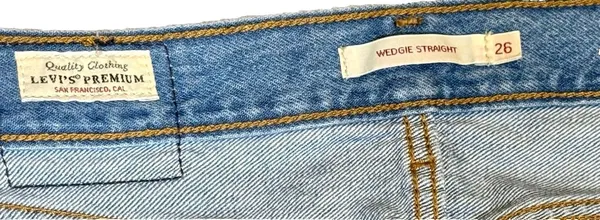 Levi’s Premium Wedgie Straight Jeans W26 L26 Blue Distressed Raw Hem Button Fly - Image 10