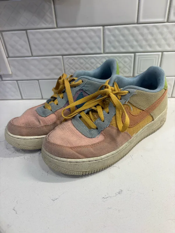 Nike Sun Club Shoes - Image 2