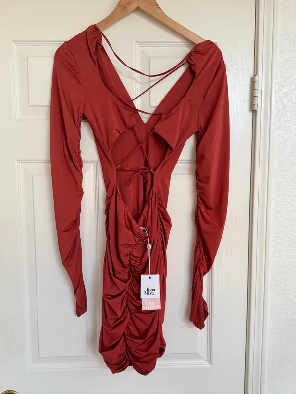 Tiger Mist NWT Rust Orange / Brown Mini Dress Ruched Open Back L - Image 7