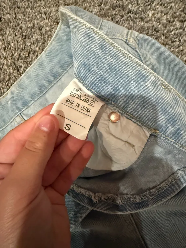 Boutique Jean Skirt - Image 4