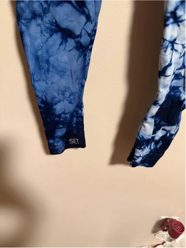 SetActive Blue Crush Shibori Tie Dye Seamless Legging- Size Small Medium - Image 3