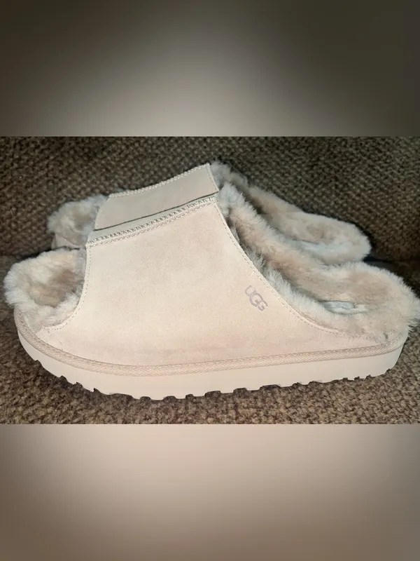 UGG Greenport Sand Slide Women’s size 11 slippers shoes Lounge - Image 2