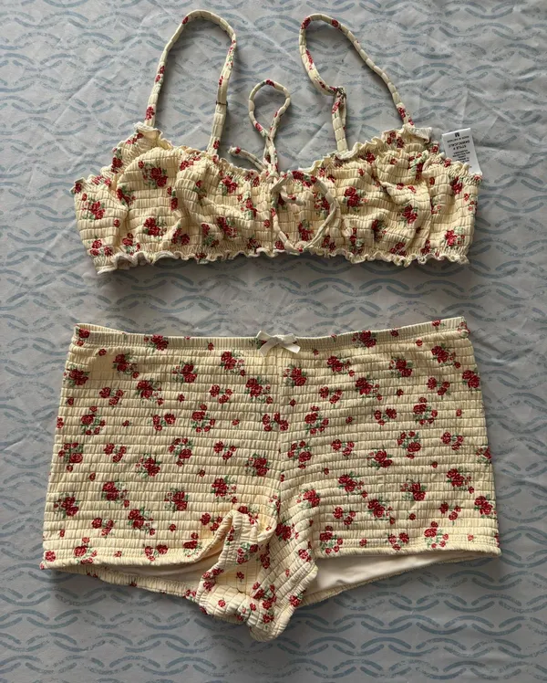 Dippin' Daisy's Bikini Set with shorts Tan Size M - Image 3