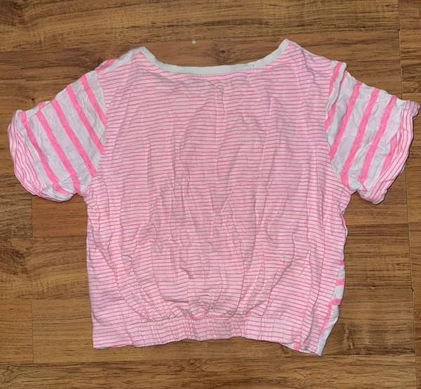light pink and white top Size M - Image 2