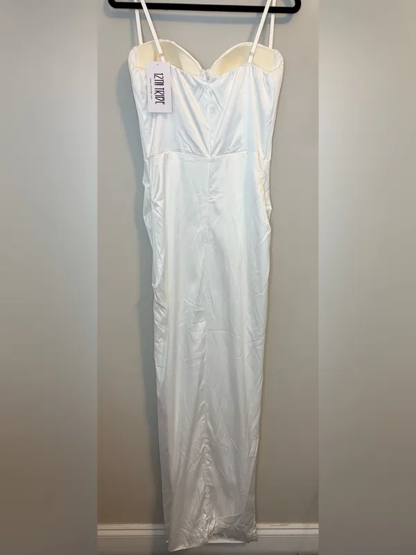 NWT 12th Tribe White Satin Corset Maxi Dress Medium Bridal Formal - Image 2