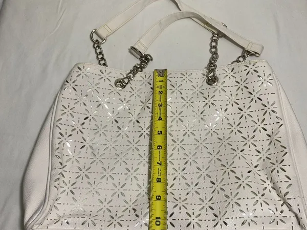 White Faux Leather Tote Bag Silver Floral Cutout Shoulder Purse Chain Handles - Image 12
