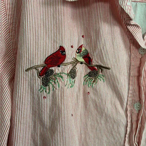VTG Women’s Country Store Embroidered Cardinal Oversized Grandma Shirt Sz XL - Image 3